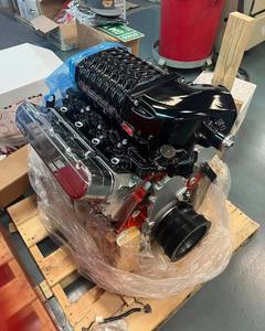 Moteur Ls Supercharge LSX 376 V8 6.0L refroidi par eau, 4 temps, multicylindres, démarrage électrique, norme EPA Tier 2, moteur de haute performance - Product Image 1
