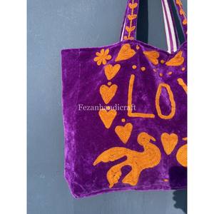 Sacs de shopping et de voyage en tissu velours en gros, cousus à la main, style Suzani, taille 18x18, avec broderie ouzbek, style bohème, usage quotidien - Product Image 6