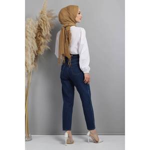 Pantalon Stone - Jeans décontracté avec détails en pierres - Product Image 5