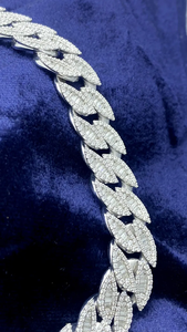 Cadena cubana Iced Out de plata de ley 925 con moissanita VVS de alto brillo y diseño geométrico para uso unisex - Product Image 5