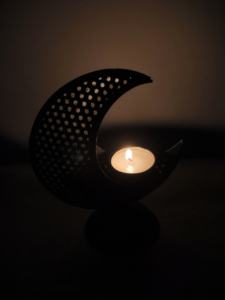 ที่วางโคมไฟชาสไตล์มินิมอลสำหรับตกแต่งที่ทันสมัยเหมาะสำหรับชั้นวางในห้องนอนหรือไฟส่องทางเข้า - Product Image 3