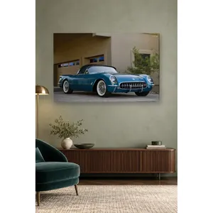 Impression sur toile de la Corvette classique bleue Fida devant le garage - Product Image 2