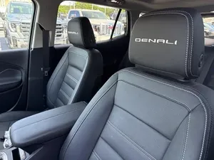 2024 GMC Terrain Denali - Product Image 2