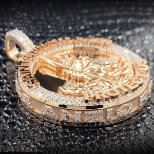 จี้เพชรโมอิสทรงกลมแบบกำหนดเองสัมผัสสีทอง14K | จี้เพชรโมอิสซาไนต์สองโทน | เครื่องทดสอบเพชรผ่านเสน่ห์แบบกำหนดเอง - Product Image 3