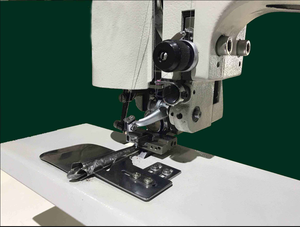 Máquina de Coser Industrial DS-313 Cash-mere para Costuras Ciegas en la Costura Media de Abrigos de Lana de Doble Cara, con Mango de Plástico OEM - Product Image 2