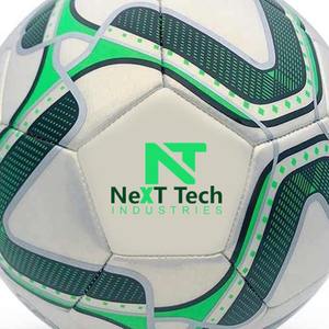 Tech Industries Ballon d'entraînement de football Matériau PU à des fins d'entraînement avec un design personnalisé et un logo personnalisé - Product Image 2