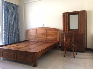 Cama con Cabecera, Tamaño King, Estructura de Cama de Madera de Lujo, Hecha a Mano, Madera Maciza, Muebles de Dormitorio de Primera Calidad Tallados a Mano - Product Image 5