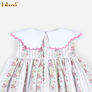 Robe Fille DR4625 à Motifs Floraux Brodés à la Main avec Nœud et Accents de Perles - ODM Enfants Automne 100% Coton Certifié OEKO-TEX Coupe Trapèze - Product Image 6
