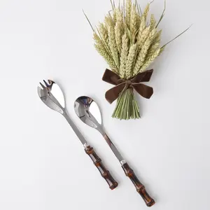 Ensemble de couverts au design classique de luxe en acier inoxydable avec finition dorée, parfait pour les repas au restaurant et la table élégante - Product Image 6