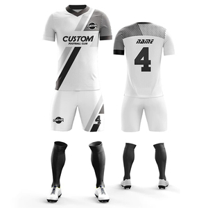 Conjunto de camiseta y pantalones cortos de fútbol con estampado personalizado más vendido con nombre de equipo y jugador, uniformes de adulto Unisex transpirables de secado rápido a la venta - Product Image 1