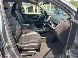 Camioneta Teraiin S L T AWD 2024, Caja de Cambios Automática, Cámara Trasera, Motor Inteligente, Portaequipajes de Aluminio en el Techo, Sin Accidentes - Product Image 4