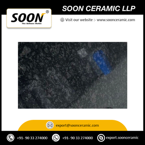 Élégante dalle de granit noir de l'Alaska avec fini flammé pour décoration de murs et de comptoirs de salle de bain dalle de granit - Product Image 2