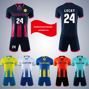 Usines 2026 proposant des uniformes de football de haute qualité en polyester 100 % écologiques en grandes quantités, services OEM/ODM, étiquette privée - Product Image 5