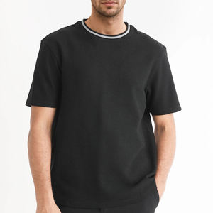 Proveedor directo de fábrica Camisetas de cuello redondo para hombres Venta al por mayor Streetwear Loose Fit Men Drop Shoulder T Shirt - Product Image 1