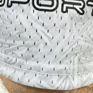 กางเกงขาสั้นตาข่ายผู้ชายคุณภาพพรีเมียม ผ้าตาข่ายโพลีเอสเตอร์ 100% น้ำหนักเบา แห้งเร็ว รับสกรีนโลโก้ กางเกงขาสั้นตาข่ายผู้ชาย - Product Image 6