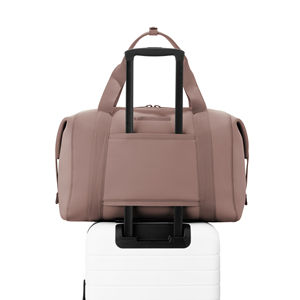 <b>Multi</b> Layer Storage Ultra <b>Light</b> Pro Expandable Capacity All Weather Sports Training Hidden Pocket Travel Fitness Duffle Gym Bag - Product Image 6