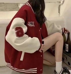 Nouvelle veste universitaire à broderie 3D haut de gamme Personnaliser la vente en gros Veste universitaire coupe-vent OEM Vestes Letterman pour femmes - Product Image 2