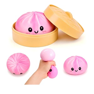 Nuevo Squishy Misterioso y Divertido, Holográfico Morado en Forma de Dumpling - Product Image 1