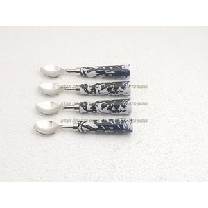 Vente chaude Résine Poignée En Acier Inoxydable Couverts Ensemble Couteau Servir Fourchette Cuillère Portable 24pcs Vaisselle Vaisselle Ensemble - Product Image 1