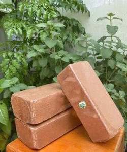 อิฐพรุมะพร้าวธรรมชาติ100% ขยายขนาดกลางปลูกเส้นใยได้สำหรับการเริ่มต้นการจัดสวนและการปรับปรุงดิน - Product Image 5