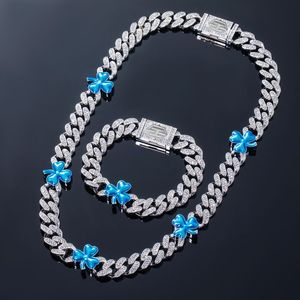 จี้สร้อยคิวบันประดับมอสซาไนต์แบบเย็น ดีไซน์ดอกไม้ สี D เกรด VVS เงินแท้ 925 เครื่องประดับฮิปฮอป รับผลิตแบบ OEM ขายส่ง - Product Image 1