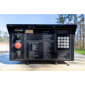 Groupe électrogène diesel industriel triphasé d'occasion 300 kW 480 V à châssis ouvert pour alimentation de secours commerciale - Product Image 5