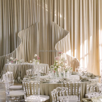 Accessoires de mariage, arche en métal blanc, décoration de cadre ondulé, drapé, auvent, chuppah, mandap, toile de fond, rideau pour décoration de mariage
