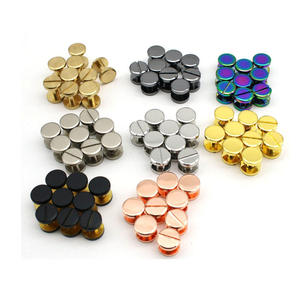 Remache Chicago de latón macizo chapado a medida con cabeza plana y ranura unidireccional para riñonera de cuero 8mm-10mm - Product Image 1