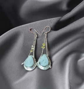 Pendientes de Perlas Larimar Hechos a Mano, Plata de Ley 925, Chapados en Oro, Bonitos y Elegantes, Regalo para Mujer, Diseño Estilo Bohemio - Product Image 1