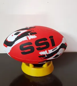 Balon midi bola rugby sepenuhnya dijahit tangan dilengkapi dengan kandung kemih dengan pegangan tahan lama untuk penggunaan profesional