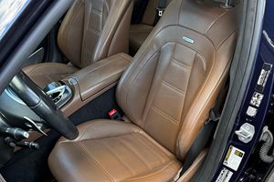 Mercedes-AMG E63 S Sedán 2018 Usado en Excelentes Condiciones, 603 hp, Motor V8 Biturbo, Tracción en las Cuatro Ruedas, Color Azul Lunar Metálico - Product Image 5