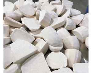 Taro congelé IQF fabriqué au Vietnam avec taille de dés uniforme et texture lisse Taro congelé idéal pour les boissons froides 99GD - Product Image 6