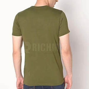 Camiseta de Moda con Ribete en Contraste, Nuevo Diseño, Ropa Urbana, Logotipo Personalizado Impreso, Camisetas para Hombre - Product Image 3