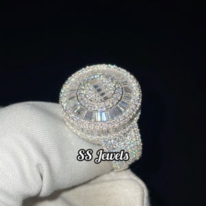 แหวนหมั้นเงิน925ใส่ได้ทั้งชายและหญิงพร้อม VVS Lab ที่เติบโตขึ้นแบบ Baguette ฮิปฮอป Baguette ตัดเพชรออกสำหรับผู้ชายและผู้หญิง - Product Image 1