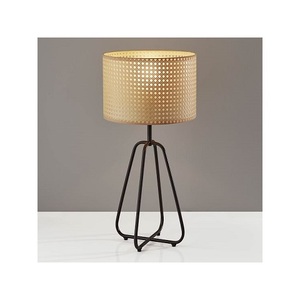 Lampe de table en rotin de style nordique, lampe décorative en bois doré, lampe de table en rotin, décoration de chambre à coucher, salon - Product Image 1