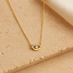 Collier de protection contre le mauvais œil en diamant - Product Image 4