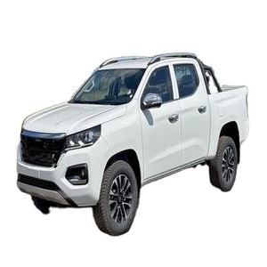 Pick-up 4x4 double cabine diesel, moteur 2.2L, véhicule tout-terrain robuste - Product Image 1