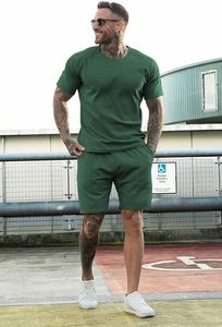 Fournisseur d'usine Ensemble de shorts pour hommes grande taille 5XL Ensemble de t-shirts et de shorts à manches courtes à séchage rapide pour l'été - Product Image 3