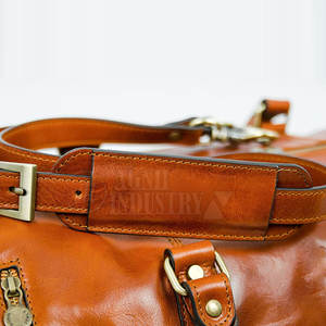 กระเป๋าเดินทางผู้ชายขนาดใหญ่ หนังคุณภาพพรีเมียม สกรีนโลโก้ตามสั่ง ลดราคาพิเศษ - Product Image 6