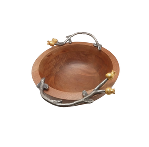 Bol de service à salade en bois naturel de qualité supérieure avec accent floral en laiton Bol de service décoratif artisanal en vente - Product Image 5