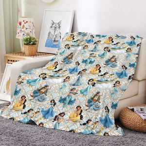 Couverture en flanelle super douce, design <span class=keywords><strong>personnalisé</strong></span> rose et violet sur le thème des princesses, sans minimum de commande, pour canapé. - Product Image 3