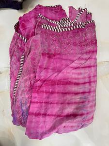 Sari en soie recyclée multi-tie-dye fait à la main, sari vintage en soie - Lot en gros, sari indien multi-couches coloré d'été - Product Image 6