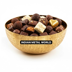 Ensemble de 3 bols à chocolat en métal martelé de qualité supérieure, finition en laiton décoratif, plat à bonbons élégant, décoration d'intérieur, bol à collation en vente - Product Image 4