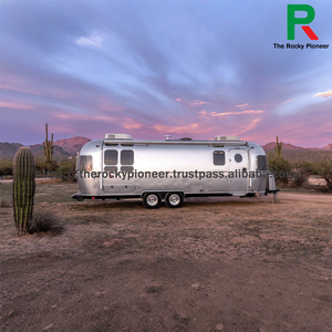 ODM en Chine : Caravane de voyage (camper) en alliage d'aluminium, une célébration de 28 pieds du design américain avec une trappe arrière - Product Image 6