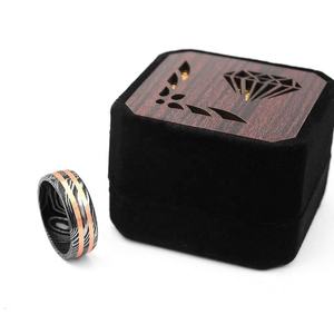 Bague de fiançailles de mariage en acier damas personnalisée unisexe, lame en acier inoxydable directement fabriquée, manche en bois, manuel OEM - Product Image 6