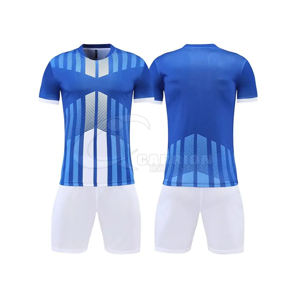 2023 Nieuwe Aankomst Custom Oem Design Volwassen Maat Heren Voetbaluniform/Premium Kwaliteit Slim Fit Heren Voetbal Uniform