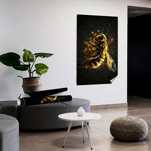 Décoration murale personnalisée en toile avec abeille volante - Impression artistique noire élégante, toile roulée 1P - Product Image 1