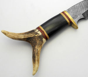 Cuchillo de caza personalizado DIY OEM de grado industrial de 8 pulgadas de acero de Damasco forjado con mango de cuerno, regalo para él, uso en exteriores - Product Image 3
