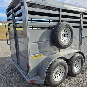 Remorque de transport de chevaux pas chère à vendre, prête à être expédiée, fournisseur d'équipements agricoles - Product Image 1