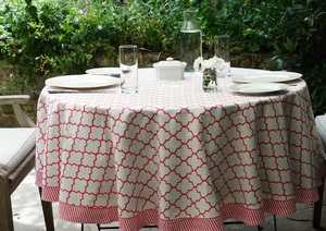 Nappe française vintage faite à la main en treillis rose avec couverture imprimée florale en blocs indiens pour la vie à la maison - Product Image 1